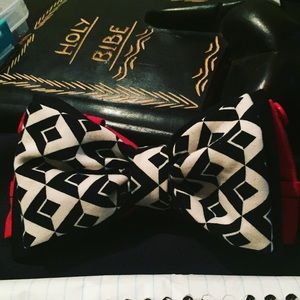 Custome bowtie